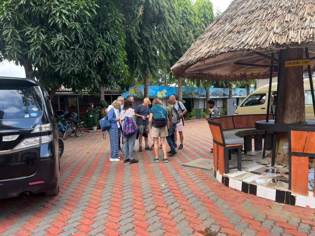 Kilimanjaro Trekcity Hostel モシ エクステリア 写真